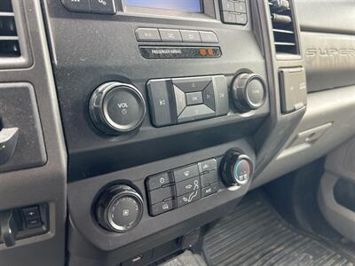 2021 Ford F-350 Utility Truck   - Photo 19 - La Puente, CA 91744
