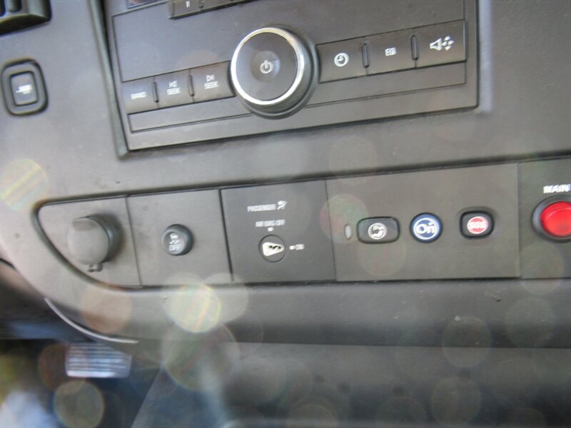 2014 Chevrolet Express 2500 Cargo Van photo 22