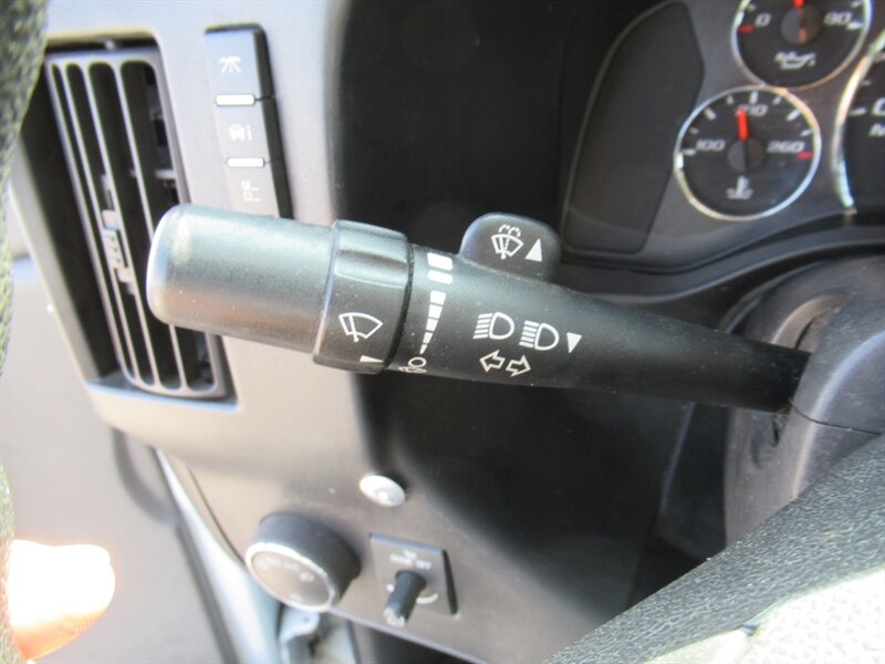 2014 Chevrolet Express 2500 Cargo Van photo 16