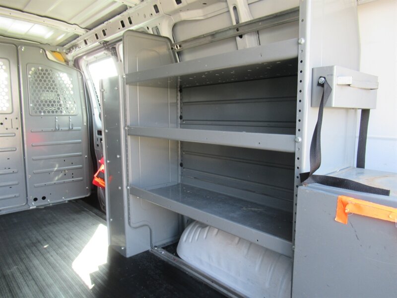 2014 Chevrolet Express 2500 Cargo Van photo 7