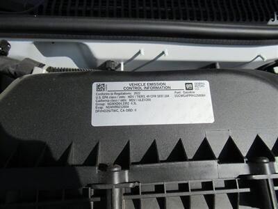 2022 Chevrolet Express 2500   - Photo 29 - La Puente, CA 91744