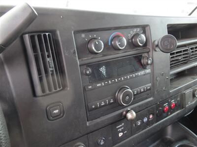 2015 Chevrolet Express 2500 Cargo Van   - Photo 17 - La Puente, CA 91744