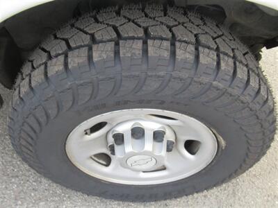 2015 Chevrolet Express 2500 Cargo Van   - Photo 26 - La Puente, CA 91744