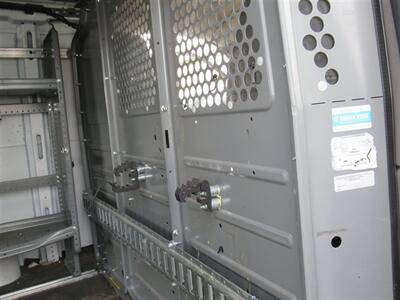 2015 Chevrolet Express 2500 Cargo Van   - Photo 10 - La Puente, CA 91744