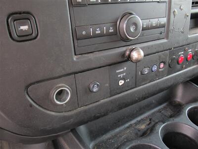2015 Chevrolet Express 2500 Cargo Van   - Photo 18 - La Puente, CA 91744