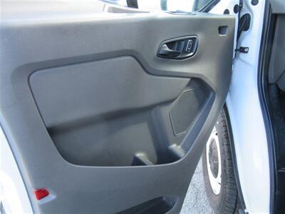 2022 Ford Transit 250  High Roof 148 WB - Photo 15 - La Puente, CA 91744