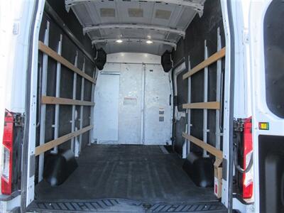 2022 Ford Transit 250  High Roof 148 WB - Photo 8 - La Puente, CA 91744