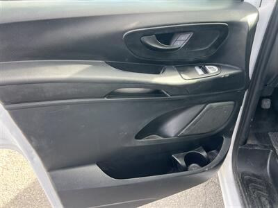2019 Mercedes-Benz Metris Cargo   - Photo 12 - La Puente, CA 91744