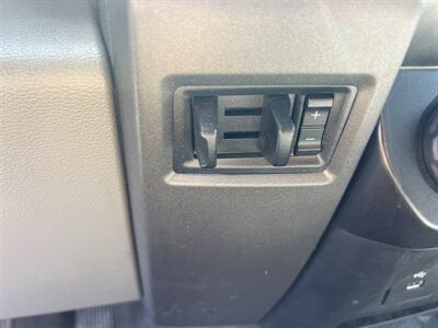 2022 Ford F-250 Utility Truck   - Photo 19 - La Puente, CA 91744
