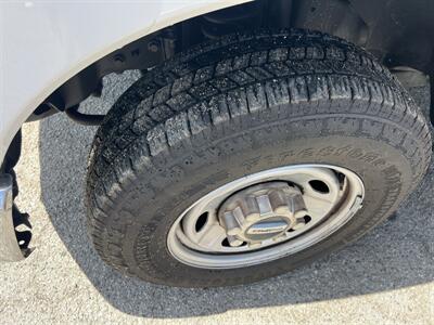 2022 Ford F-250 Utility Truck   - Photo 18 - La Puente, CA 91744
