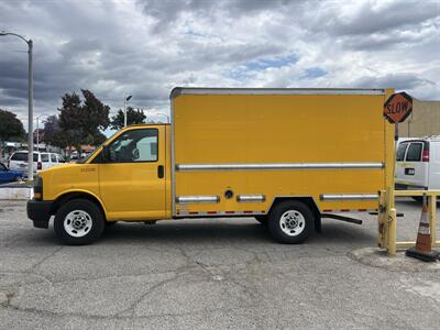 2021 GMC Savana 3500 Box Truck  12 Ft - Photo 4 - La Puente, CA 91744