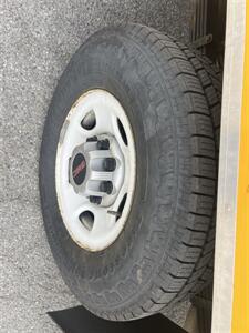 2021 GMC Savana 3500 Box Truck  12 Ft - Photo 21 - La Puente, CA 91744