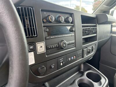 2021 GMC Savana 3500 Box Truck  12 Ft - Photo 13 - La Puente, CA 91744