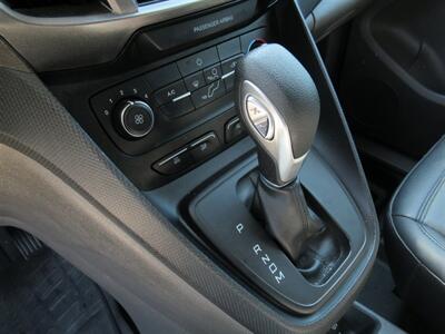 2022 Ford Transit Connect Cargo Van   - Photo 21 - La Puente, CA 91744