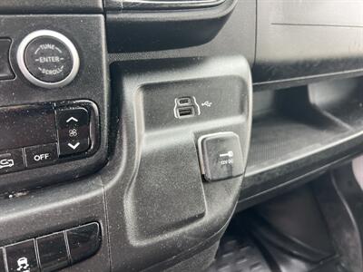 2024 RAM ProMaster 2500 Cargo Van  High Roof 136 WB - Photo 18 - La Puente, CA 91744