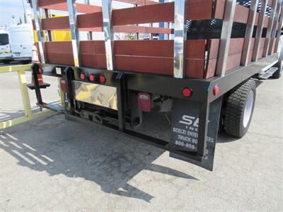 2022 Ford F-550 StakeBed Truck  12 Ft - Photo 19 - La Puente, CA 91744