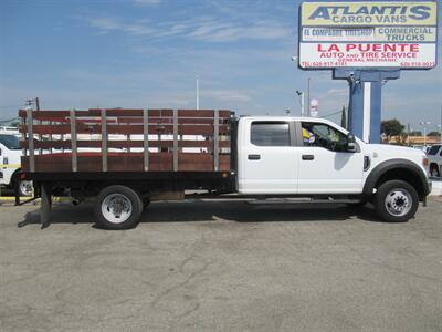 2022 Ford F-550 Super Duty Chassis XL Crew Cab 203 DRW RWD  StakeBed 12 Ft - Photo 1 - La Puente, CA 91744