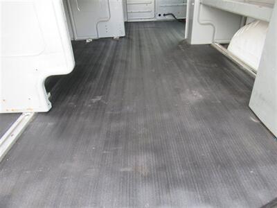 2014 Chevrolet Express 2500 Cargo Van   - Photo 13 - La Puente, CA 91744