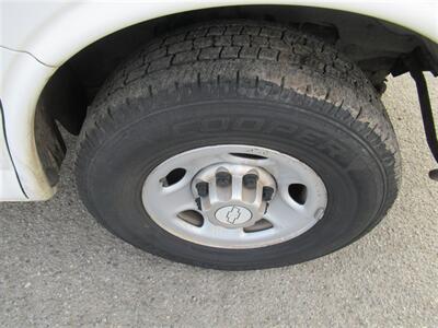 2014 Chevrolet Express 2500 Cargo Van   - Photo 29 - La Puente, CA 91744