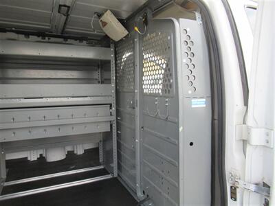 2014 Chevrolet Express 2500 Cargo Van   - Photo 14 - La Puente, CA 91744