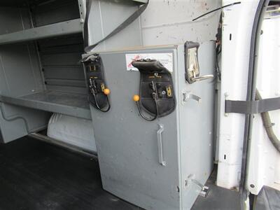 2014 Chevrolet Express 2500 Cargo Van   - Photo 12 - La Puente, CA 91744