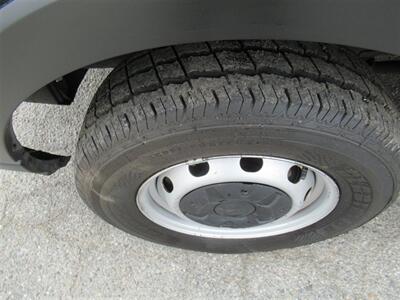 2019 Ford Transit 250 Cargo Van  High Roof 148 " WB Extended Extended - Photo 30 - La Puente, CA 91744