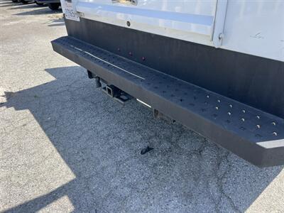 2022 Ford F-350 Utility Truck  Crew Cab - Photo 17 - La Puente, CA 91744
