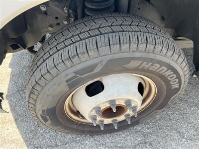 2022 Ford F-350 Utility Truck  Crew Cab - Photo 23 - La Puente, CA 91744