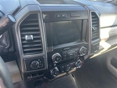 2021 Ford F-550 Super Duty XL Crew Cab 179 4WD  Contractor 12 FT - Photo 16 - La Puente, CA 91744