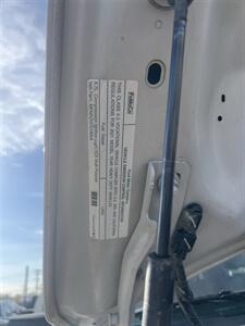 2021 Ford F-550 Super Duty XL Crew Cab 179 4WD  Contractor 12 FT - Photo 23 - La Puente, CA 91744