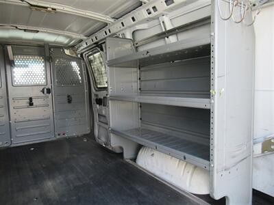 2015 Chevrolet Express 2500 Cargo Van   - Photo 11 - La Puente, CA 91744