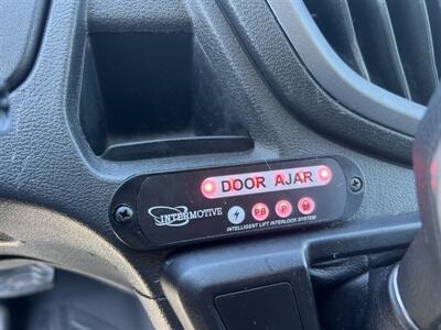 2019 Ford Transit 150 Wheelchair Van  Medium Roof 130 WB - Photo 22 - La Puente, CA 91744