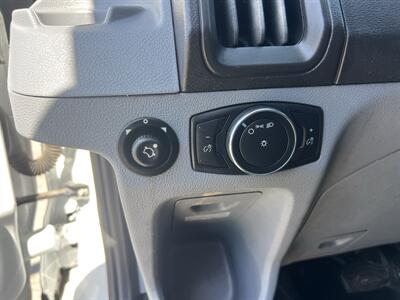 2019 Ford Transit 150 Wheelchair Van  Medium Roof 130 WB - Photo 14 - La Puente, CA 91744