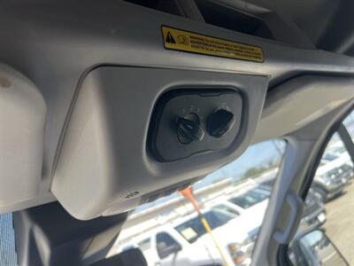 2019 Ford Transit 150 Wheelchair Van  Medium Roof 130 WB - Photo 21 - La Puente, CA 91744