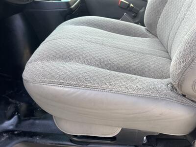 2019 Chevrolet Express 2500 Cargo Van   - Photo 14 - La Puente, CA 91744