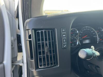2019 Chevrolet Express 2500 Cargo Van   - Photo 17 - La Puente, CA 91744