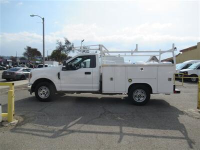 2019 Ford F-250 Utility Truck   - Photo 4 - La Puente, CA 91744