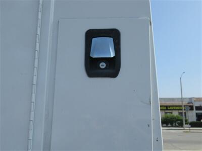 2019 Ford E350 Plumber Body  12 Ft - Photo 17 - La Puente, CA 91744