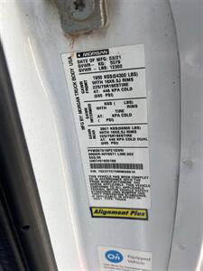 2021 GMC Savana 3500 Box Truck  16 Ft - Photo 7 - La Puente, CA 91744