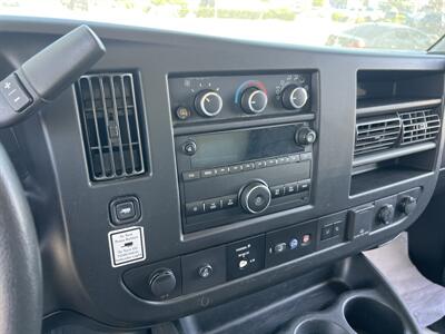 2021 GMC Savana 3500 Box Truck  16 Ft - Photo 13 - La Puente, CA 91744