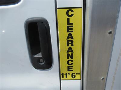 2016 Chevrolet Express 3500 Box Truck  12 Ft - Photo 18 - La Puente, CA 91744
