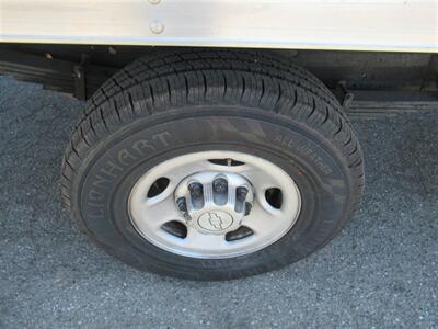 2016 Chevrolet Express 3500 Box Truck  12 Ft - Photo 30 - La Puente, CA 91744