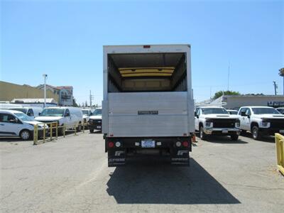 2016 Chevrolet Express 3500 Box Truck  12 Ft - Photo 3 - La Puente, CA 91744