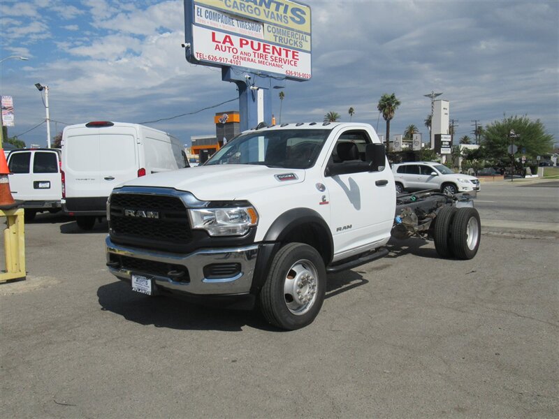 2022 RAM 5500 CAB/CHASSIS  