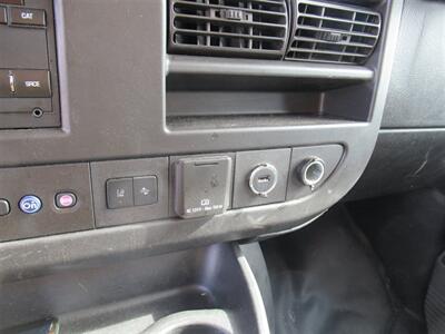 2020 GMC Savana 3500 Box Truck  12 Ft - Photo 21 - La Puente, CA 91744