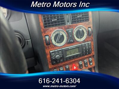 2001 Mercedes-Benz SLK SLK 320 - Photo 12 - Grand Rapids, MI 49548