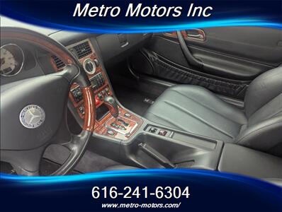 2001 Mercedes-Benz SLK SLK 320 - Photo 10 - Grand Rapids, MI 49548