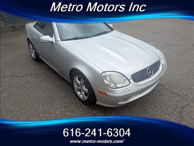 2001 Mercedes-Benz SLK SLK 320 - Photo 4 - Grand Rapids, MI 49548