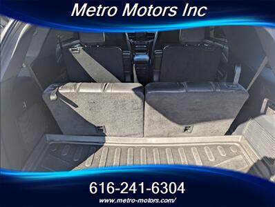 2022 Ford Explorer ST - Photo 6 - Grand Rapids, MI 49548