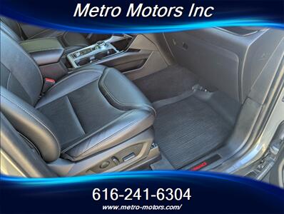 2022 Ford Explorer ST - Photo 26 - Grand Rapids, MI 49548
